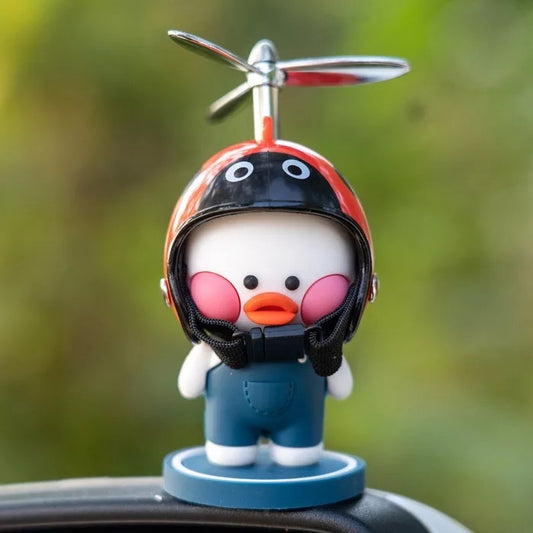 Cute Duck Dashboard Ornament with Helmet & Propeller – Cartoon Car Interior Decoration