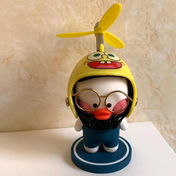 Cute Duck Dashboard Ornament with Helmet & Propeller – Cartoon Car Interior Decoration