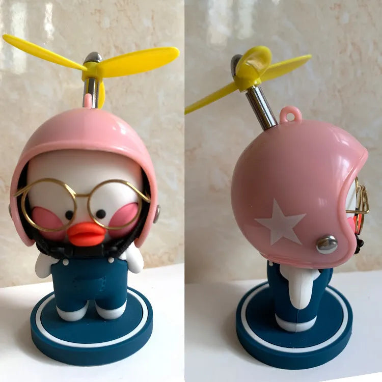 Cute Duck Dashboard Ornament with Helmet & Propeller – Cartoon Car Interior Decoration