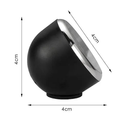 Side profile diagram of the mini car dashboard clock, showing its compact dimensions of 4 centimeters in height and width, designed with an upward-angled face for easy driver viewing.